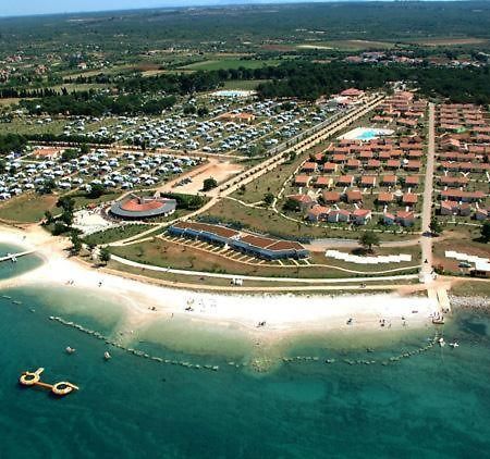 Lux Camp - Mobile Homes In Bi Village Фажана Экстерьер фото