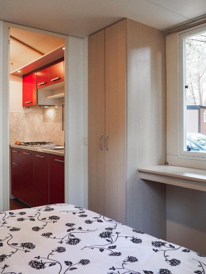 Lux Camp - Mobile Homes In Bi Village Фажана Экстерьер фото